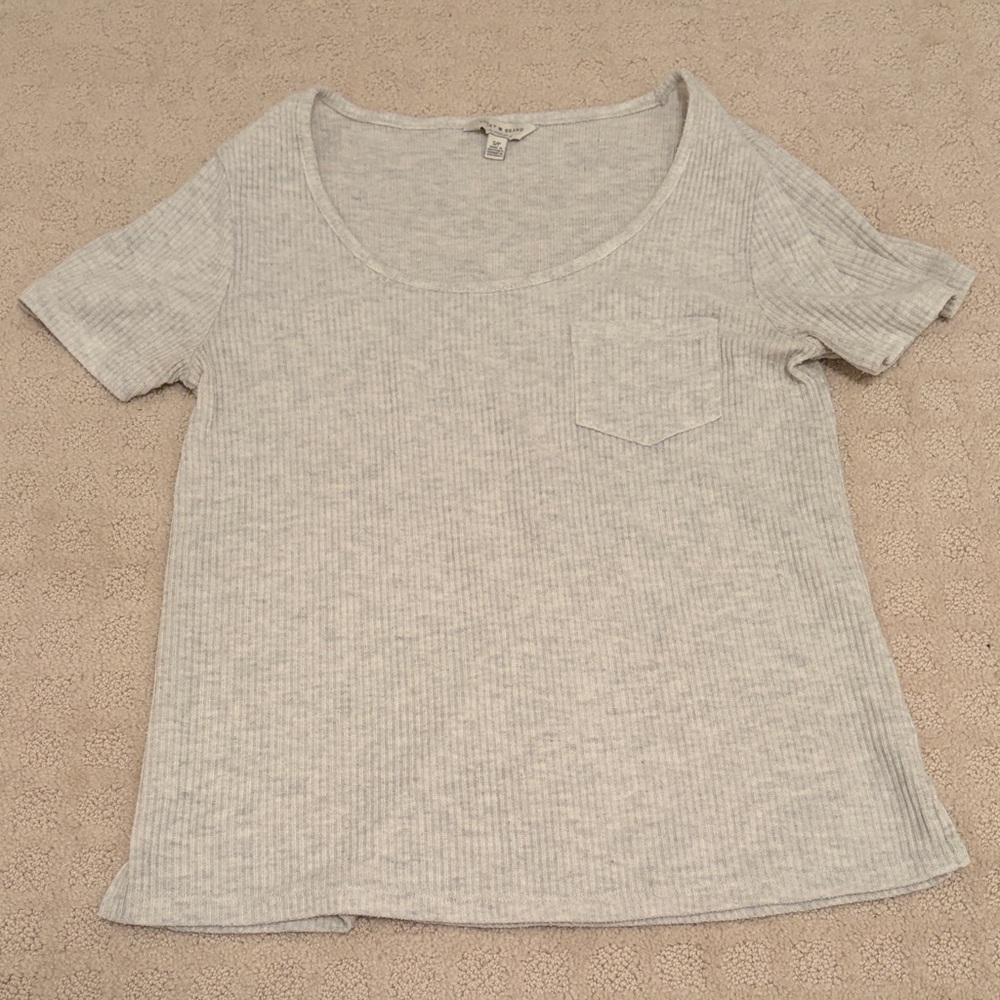 Lucky Brand Ribbed Scoop-Neck Short Sleeve Tee - Light Gray